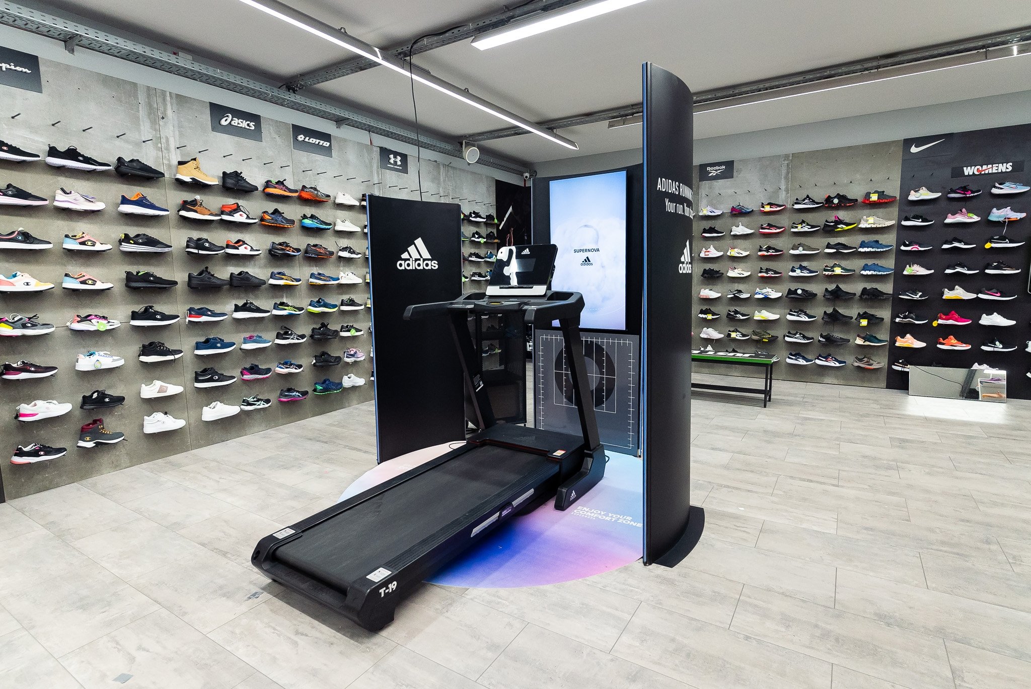 B+RED | adidas - 2022 & 2023 - Running Activation