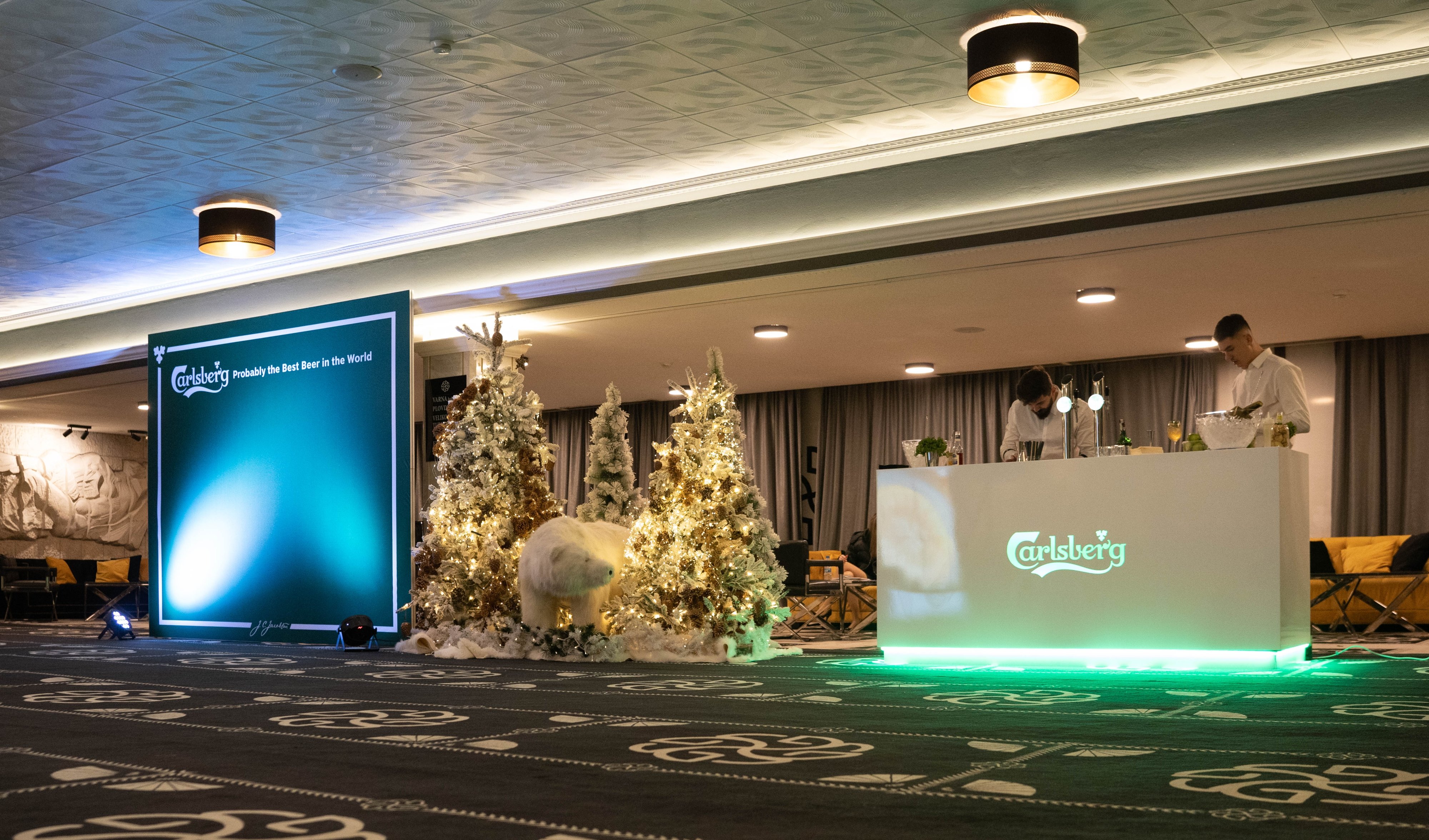 B+RED | Carlsberg 2023 - Christmas Parties